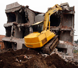 Demolidora em Governador Valadares